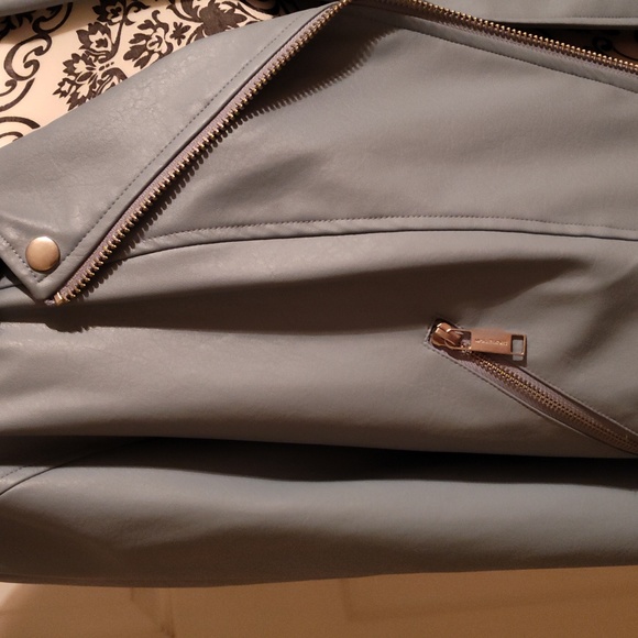 Michael Kors jacket - Picture 7 of 10